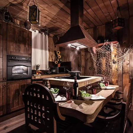 卡帕皮拉特酒店 4*