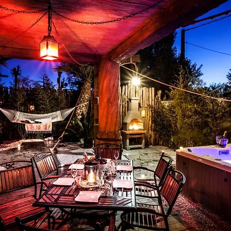 Cap Pirate מלון 4*