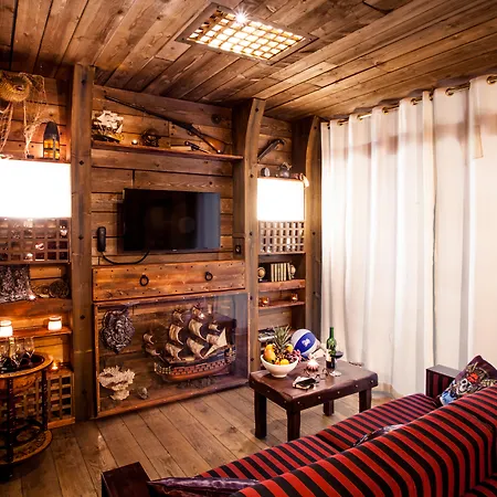 ホテル Cap Pirate